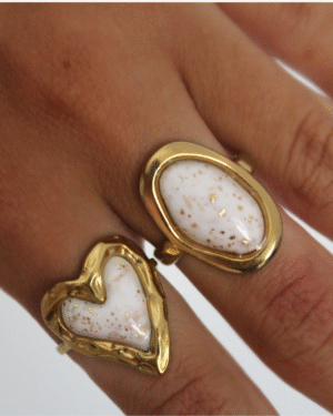 Anillo ovalado blanco