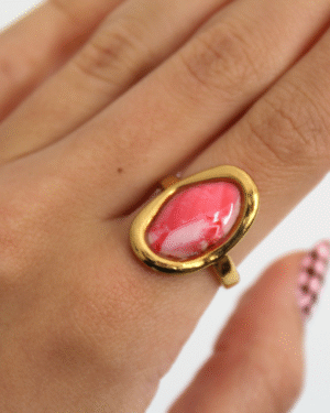 Anillo ovalado tonos rojos