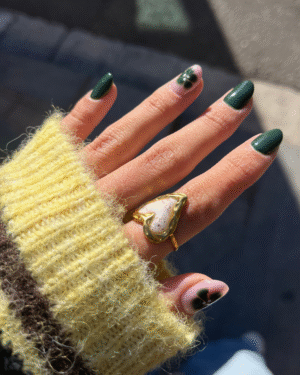 Anillo corazón blanco