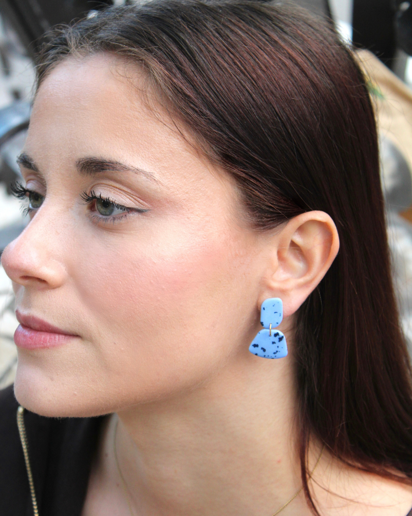 Nua Blue
