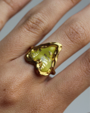 Anillo corazón verde pistacho