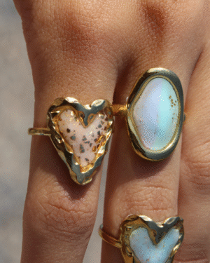 Anillo corazón blanco