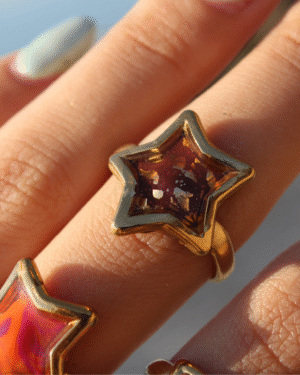 Anillo estrella marrón