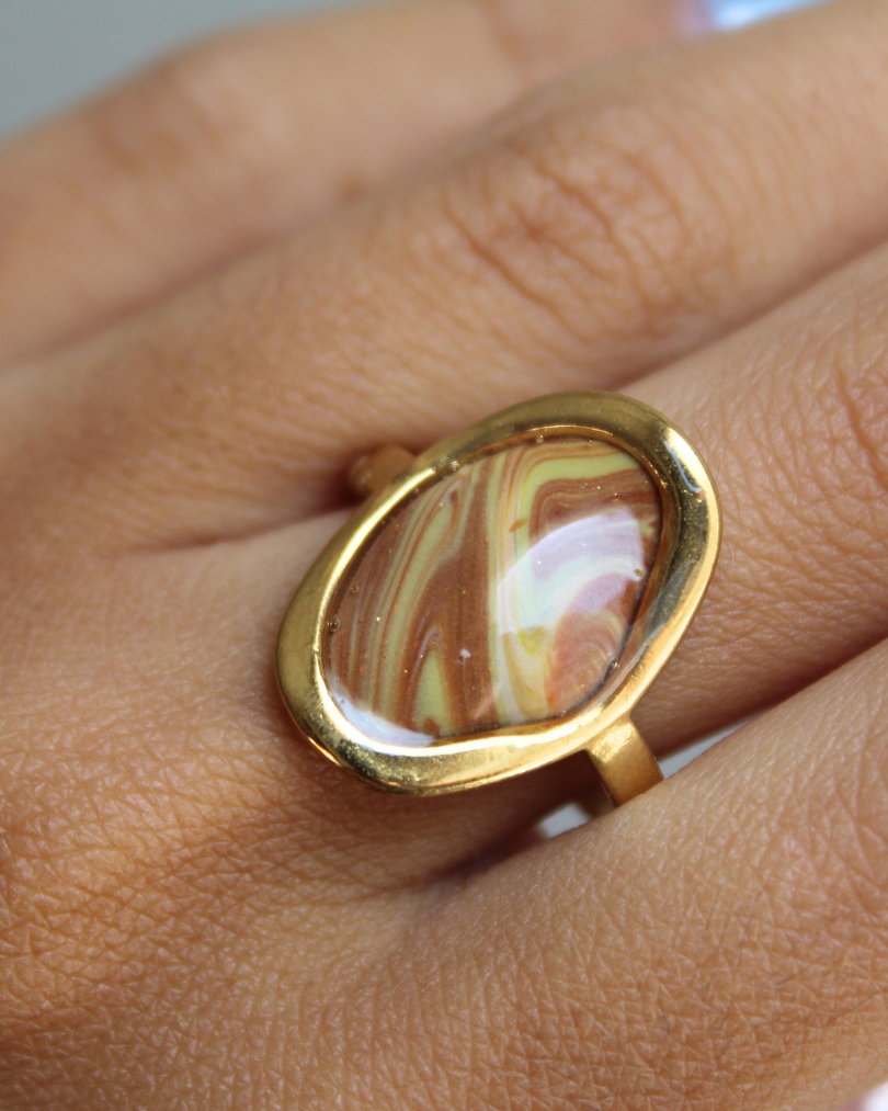 Anillo ovalado S - Tonos marrones